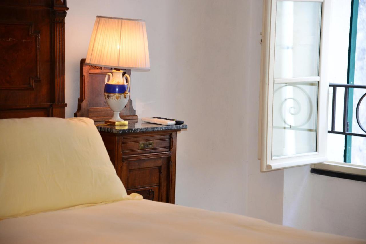 La Terrazza Di Vico Olivi B&B Ventimiglia Dış mekan fotoğraf